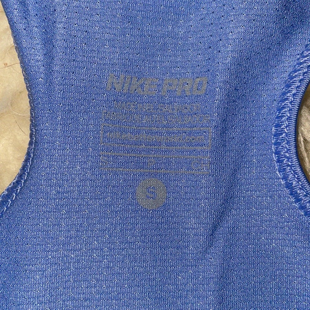 Nike Racerback Tank - Picture 3 of 3